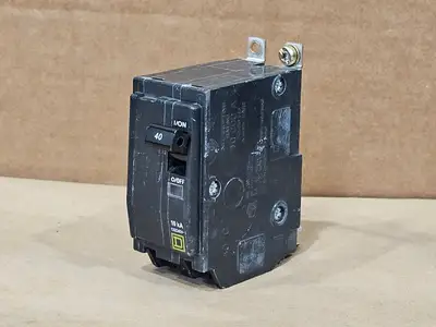Used SQUARE D QO140 Switchgears British Columbia CA | Lenmark #1438626
