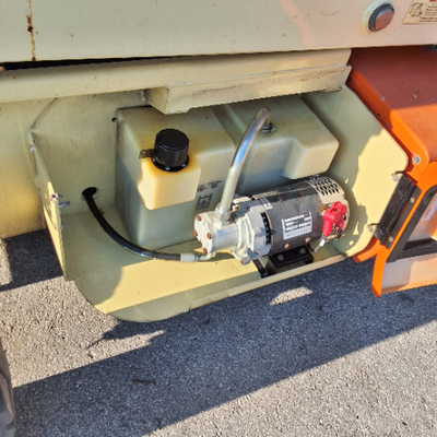 USED 2013 JLG 4069LE