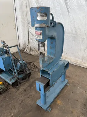 USED WHITNEY 771-000