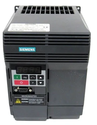 NEW SIEMENS 6SE9215-8DB40 MICROMASTER 6SE92158DB40
