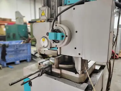 USED KMT C370SA