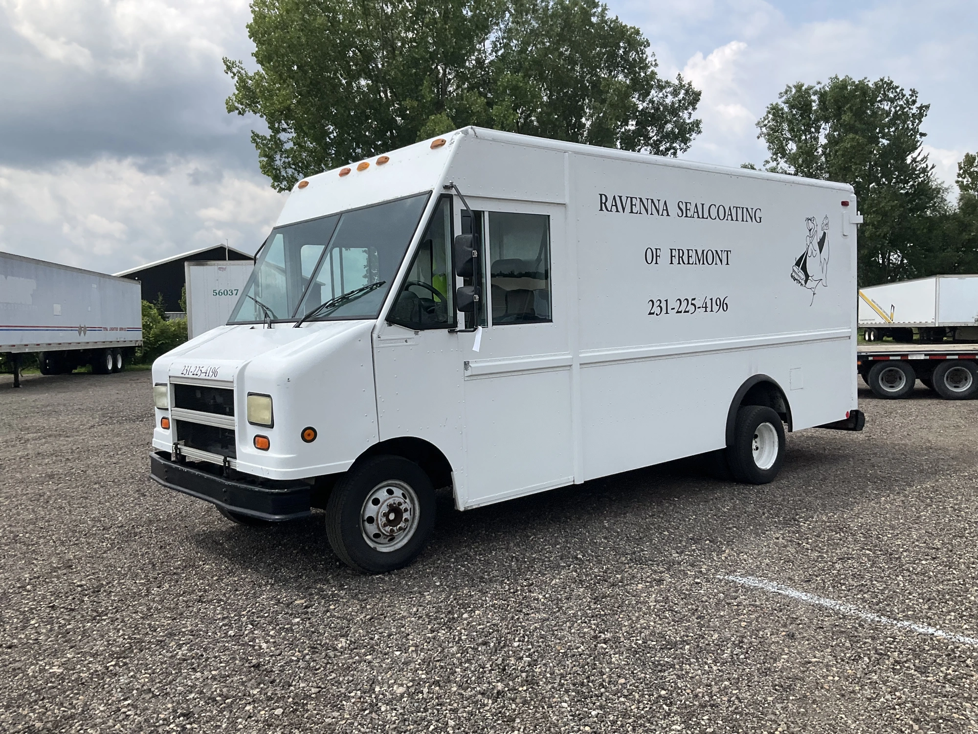 Used 2002 FORD COMM STRIP Cab Chassis trucks Michigan US | Miedema Asset Management Group #1314140
