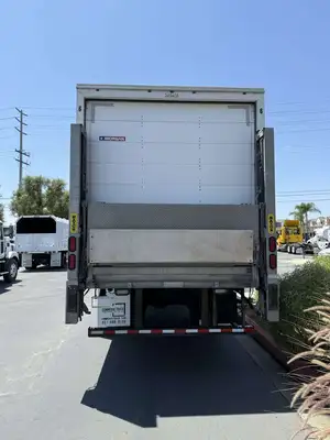 Used 2019 HINO 268 Box trucks California US | Commerce Truck Equipment Sales #1548691