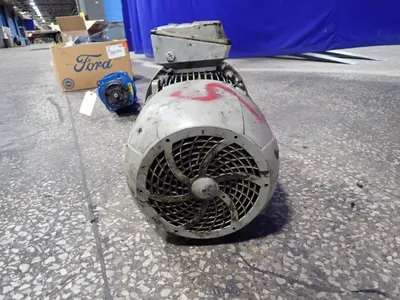 USED SIEMENS 1LE15231DA334JB4