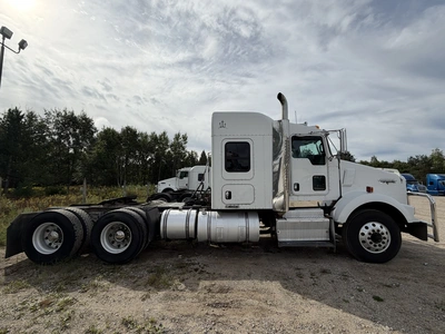 Used 2012 KENWORTH T800 TRUCK TRACTOR Conventional trucks Michigan US | Miedema Asset Management Group #1709417