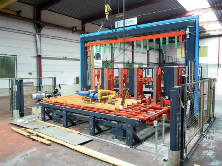 Used MATTER IRON BOOK 4015 CNC SHEETHANDLING Uncoilers | Apt International N.V #373420