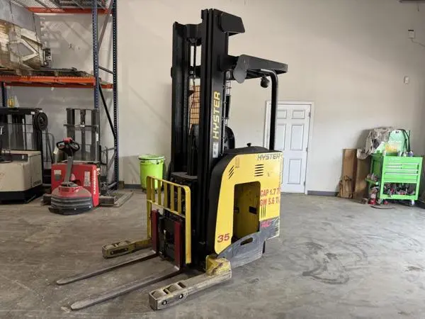 Used 2010 HYSTER N35ZR Reach Trucks | Zoom Lifts & Equipment #1182251