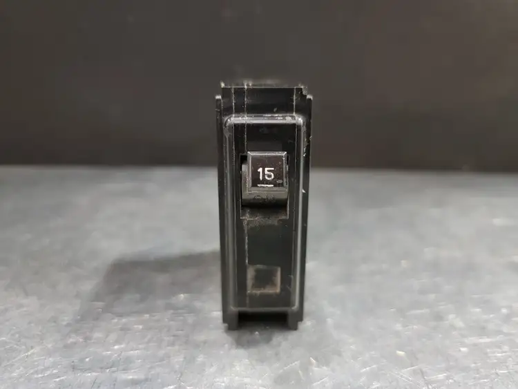 Used WESTINGHOUSE QUICKLAG-P Switchgears British Columbia CA | Lenmark #243807