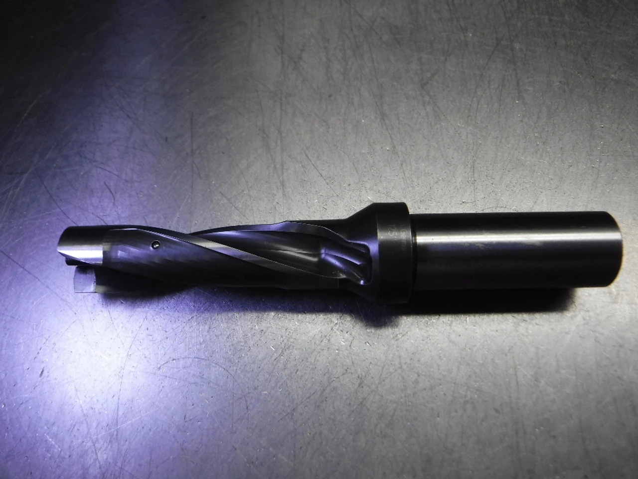 Kennametal KSEM 1.122" Coolant Thru 3xD Drill KSEM1125R3SSF125 (LOC3464)