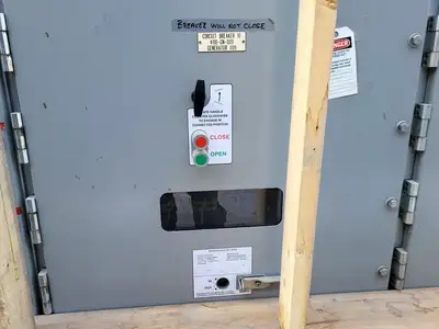 5 kV E-House Genset Control Room PDC w/ 9 x 1200 amp Breaker