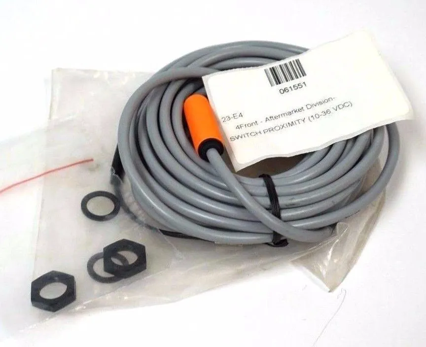 NEW EFECTOR 23-E4 PROXIMITY SWITCH 10-36VDC, 23E4