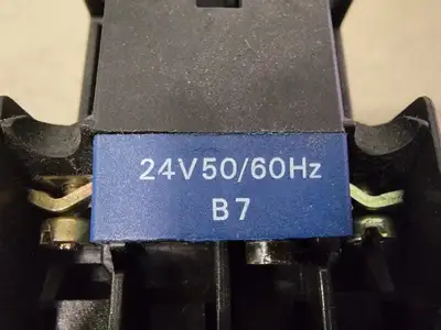 USED TELEMECANIQUE LC1 D09 10