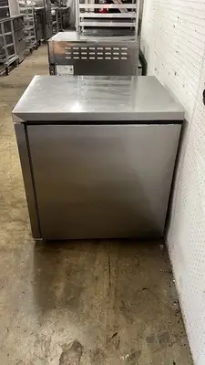 Used Hoshizaki _UNKNOWN_ Undercounter Refrigerators Illinois US | Falcon Restaurant Supply #1423148