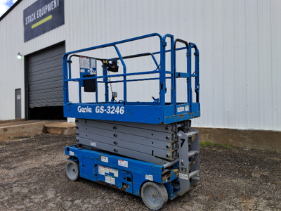 USED 2018 Genie GS-3246