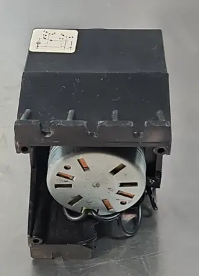 USED Eagle Signal EAGLE SIGNAL MOO4