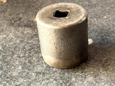 CORNWELL TOOLS P3244 - 1-3/8" SOCKET 1/2" DRIVE 6 POINT MADE IN USA TOOL