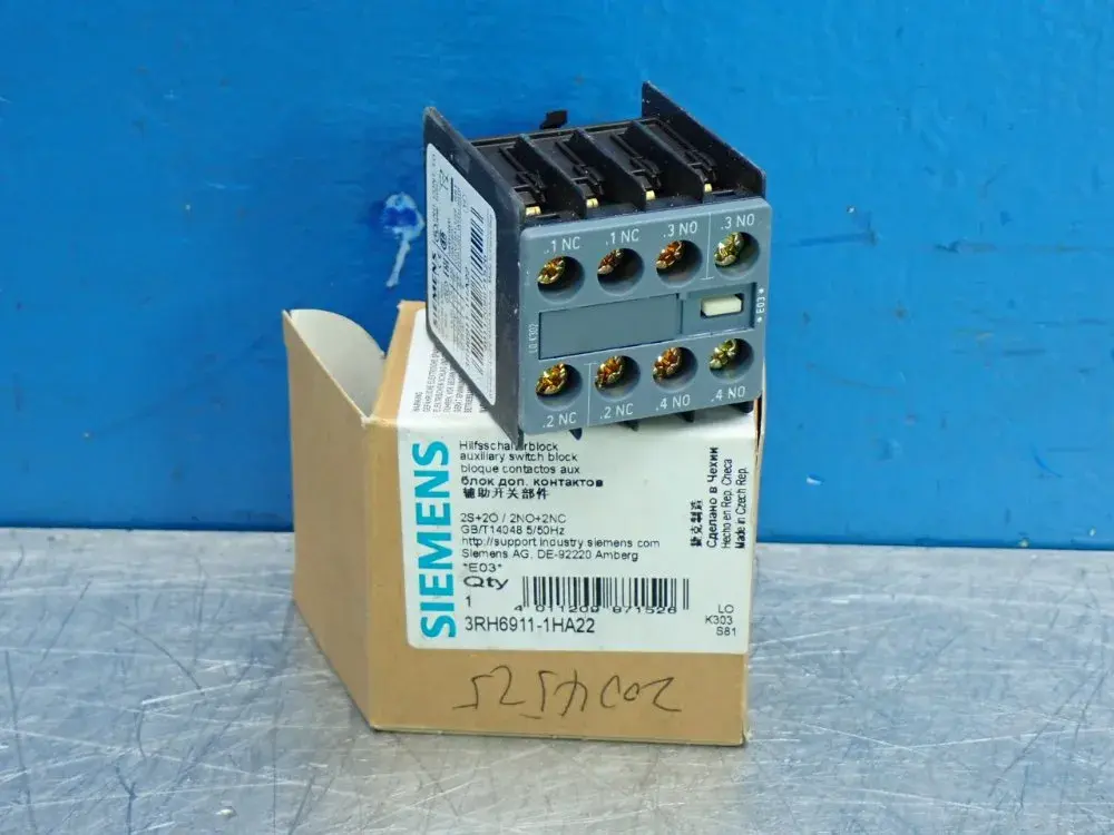 New | in-Stock SIEMENS 3RH69111HA22 Contact Blocks Ohio US | HGR 24 #801914