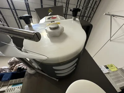 USED DEIGHTON MANUFACTURING UK R SERIES 180