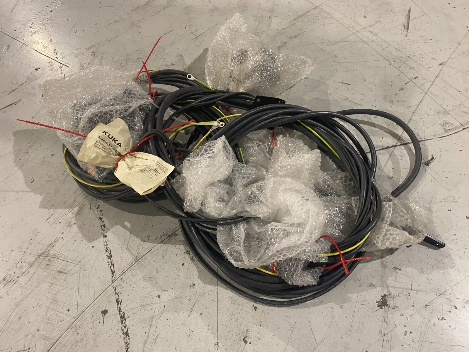 USED KUKA ROBOT CABLE ASSEMBLY