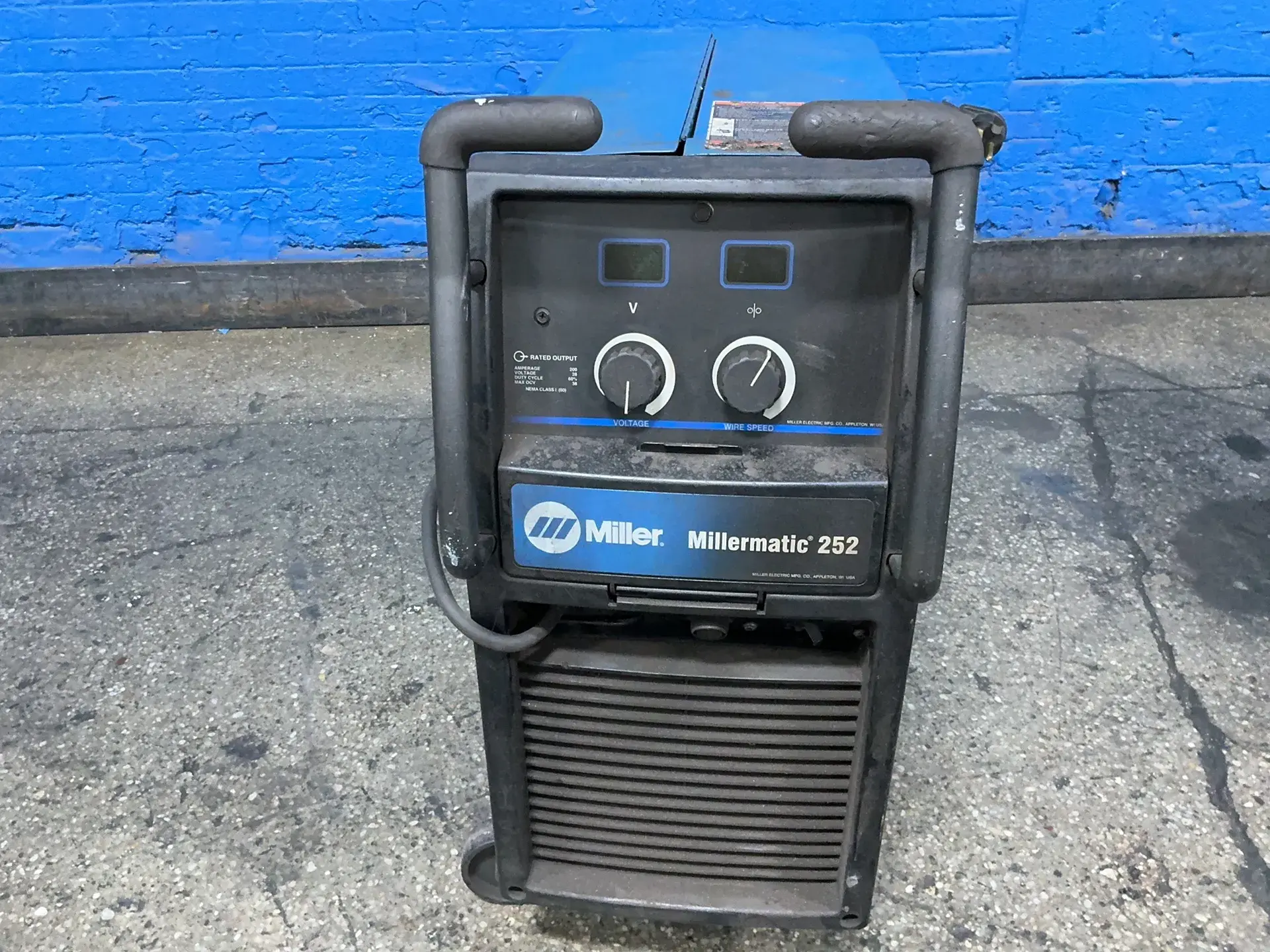 Used MILLER MILLERMATIC 252 Mig Welders Ohio US | HGR 24 #1521346