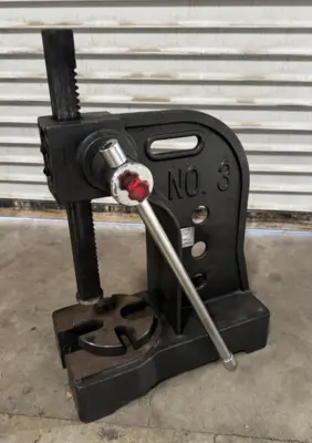 Dayton R7100A-3 Arbors | Amiron Machinery (1)
