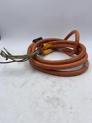 Used ALLEN-BRADLEY ALLEN-BRADLEY 2090-CSBM1DF-14AA09(131”) Cable & Wire | ND Industrial Surplus #1211750