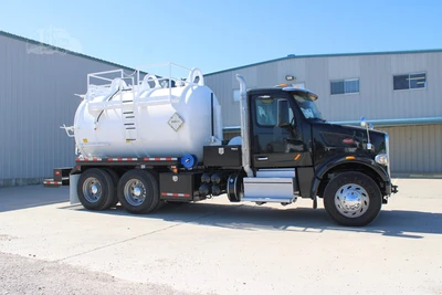 Used 2019 PETERBILT 567 Tractors & Trailers Texas US | Roll Off Truck World #1486370