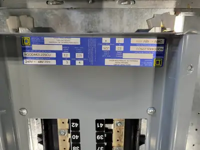 USED SQUARE D NQOD442L225CU
