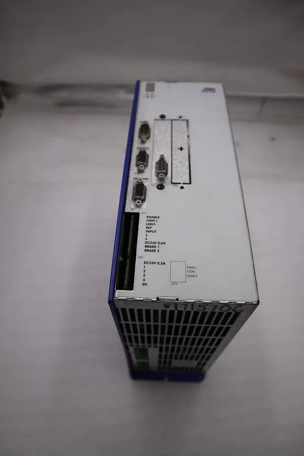 NEW NO BOX JETTER JM-215B-480-CNT / JM-215B-480 Servo Drive STOCK H1258