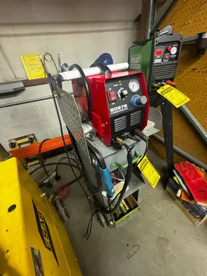 Used _UNKNOWN_ _UNKNOWN_ Plasma Cutters Ohio US | Myron Bowling Auctioneers Inc #1504103