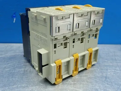 USED OMRON CJ1WOD211