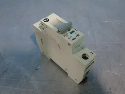 New | in-Stock ALLEN BRADLEY 1492SP1C100 Circuit Breakers Ohio US | HGR 24 #864378