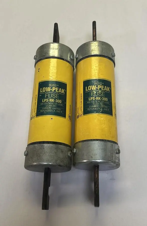 USED BUSSMANN LPS-RK-300