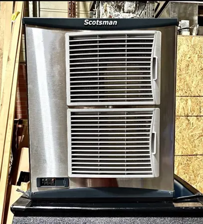 Used _UNKNOWN_ _UNKNOWN_ Refrigerators Michigan US | Grocery Equipment Sales #1132336