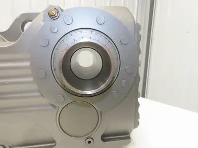 Sew Eurodrive KT77 AMS213/215 DRN132S4 25.6:1 Gearmotor 7.5Hp 230/460V 3PH 69rpm