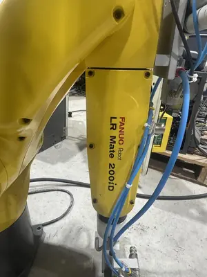 Used FANUC ROBOTICS FANUC LR MATE 200ID Robots Michigan US | Aucto #1332193
