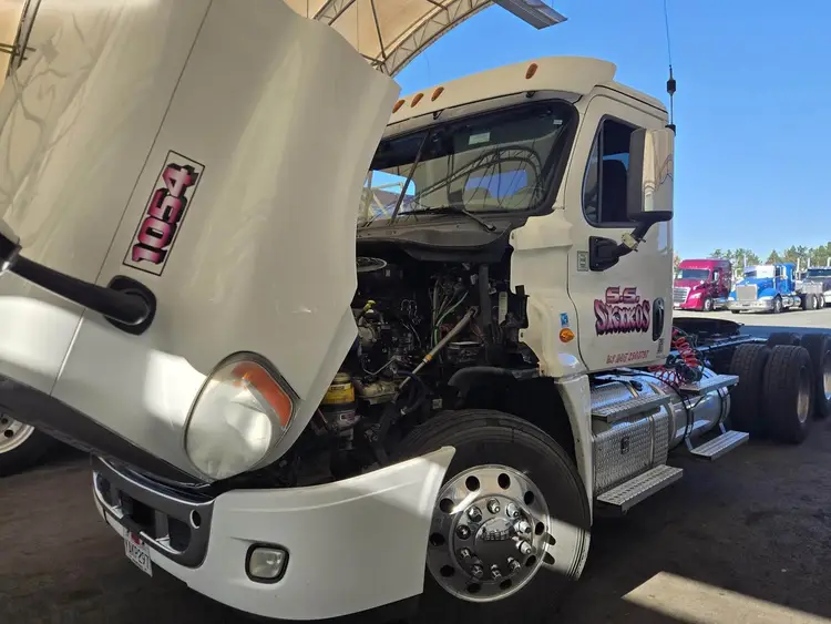 Used 2019 FREIGHTLINER CASCADIA 125 Conventional trucks California US | Ben Kaplan Equipment #1182508