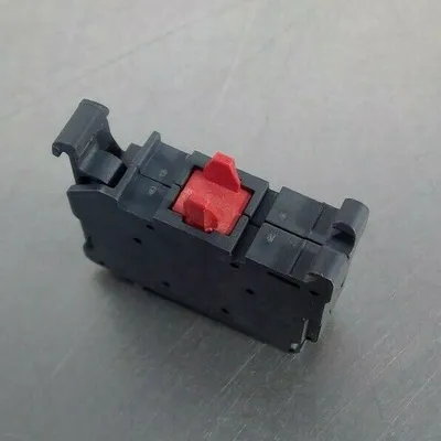 Allen-Bradley - 800F-X01 Series A - Contact Block 4D
