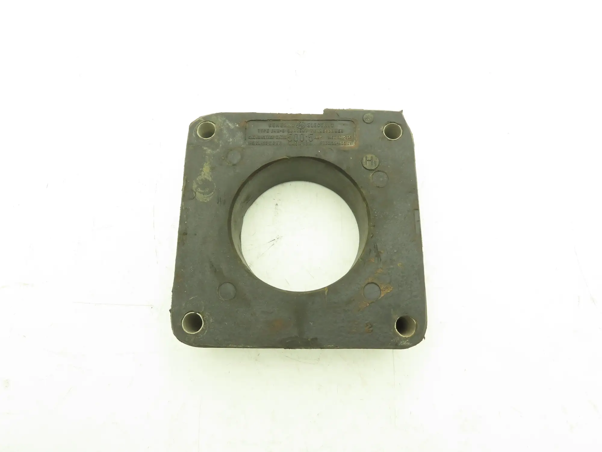 General Electric 857X61 JAH-0 Current Transformer Ratio 500:5 Amp 25-400Hz .6KV