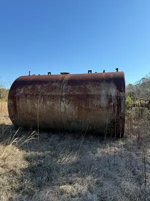 Used 10,000 GALLON FUEL TANK _UNKNOWN_ Fuel Oil Tanks South Carolina US | DH Griffin Used Equipment #1383803