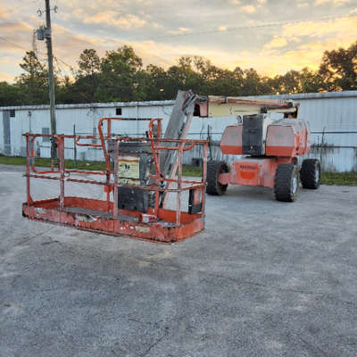 USED 2013 JLG 800AJ