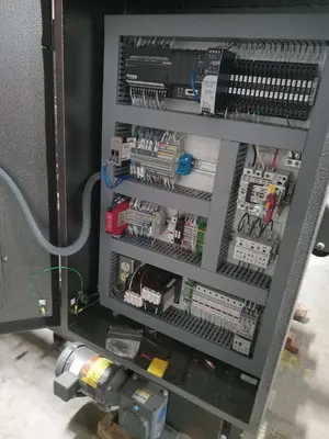 USED 2011 MARQ PACKAGING HOT MELT CASE SEALER HPA-SBD-75-G-TB