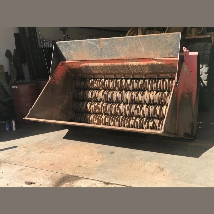 Used _UNKNOWN_ SMH 4-23 Multipurpose Buckets Kentucky US | Savona Equipment LTD #1170665