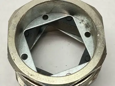 USED ROXTEC ROUND CABLE ENTRY MISSING SEAL