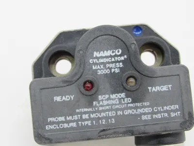 NEW NAMCO EE230-20420 PROXIMITY CYLINDICATOR EE23020420