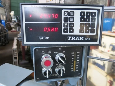 Hardinge HLV-H Precision Toolroom Lathe IN/MM with DRO