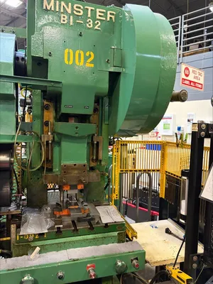 NIDEC MINSTER B1-32 Stamping Press | Global Machine Brokers, LLC (13)