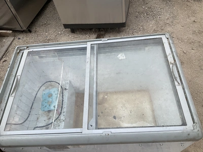 Used _UNKNOWN_ _UNKNOWN_ Display Freezers Michigan US | Miedema Asset Management Group #1321090