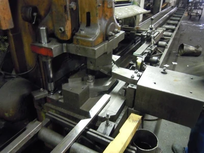 USED EBU CORNER NOTCHER CNC FOR PIPES & PROFILES