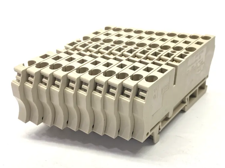 Used WEIDMÜLLER TERMINAL BLOCK DARK BEIGE 32A 800V ZDU 4/3AN LOT OF 10 Terminal Blocks | Maverick Industrial Sales #1102912